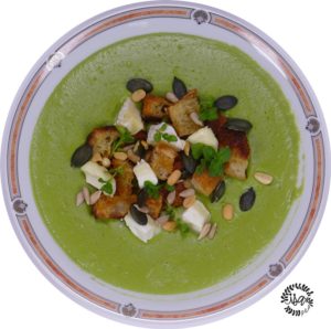 Velouté petits pois à la menthe, croûtons & chèvre