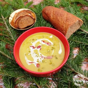 Soupe aux pois cassés et poitrine demi-sel