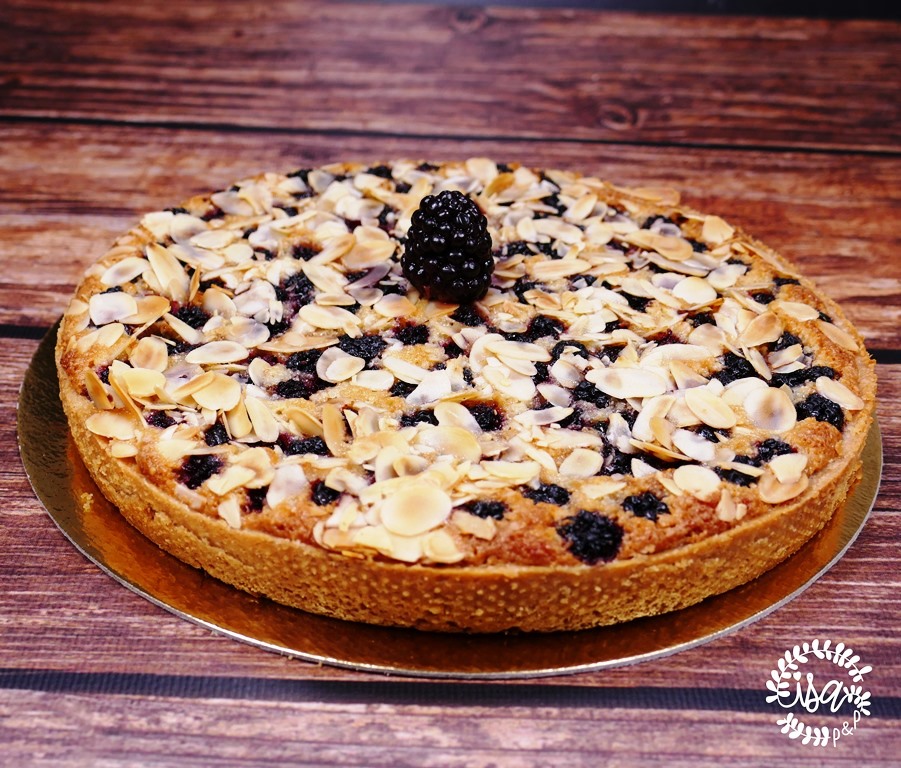 Tarte aux mûres sauvages et amandes